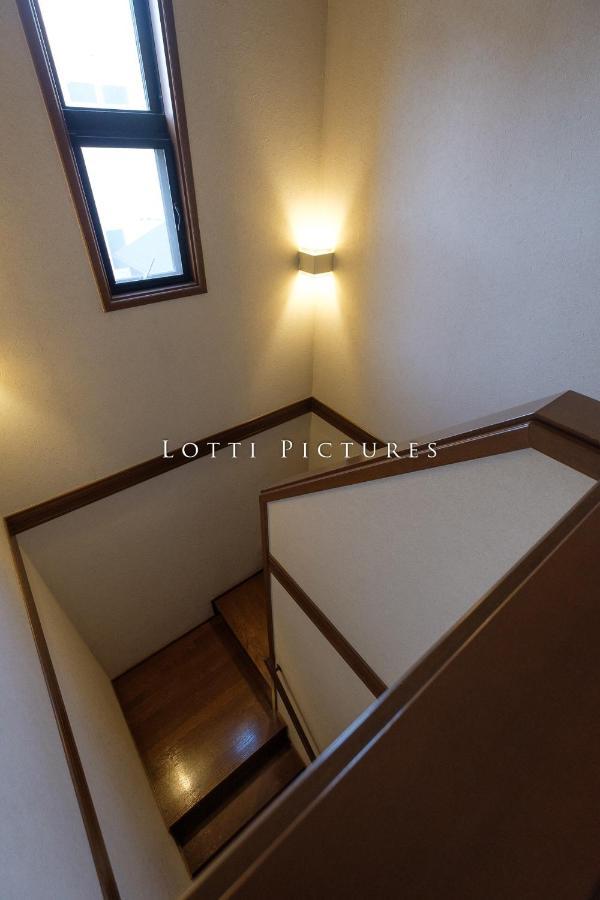大阪～金閣 Otel Dış mekan fotoğraf